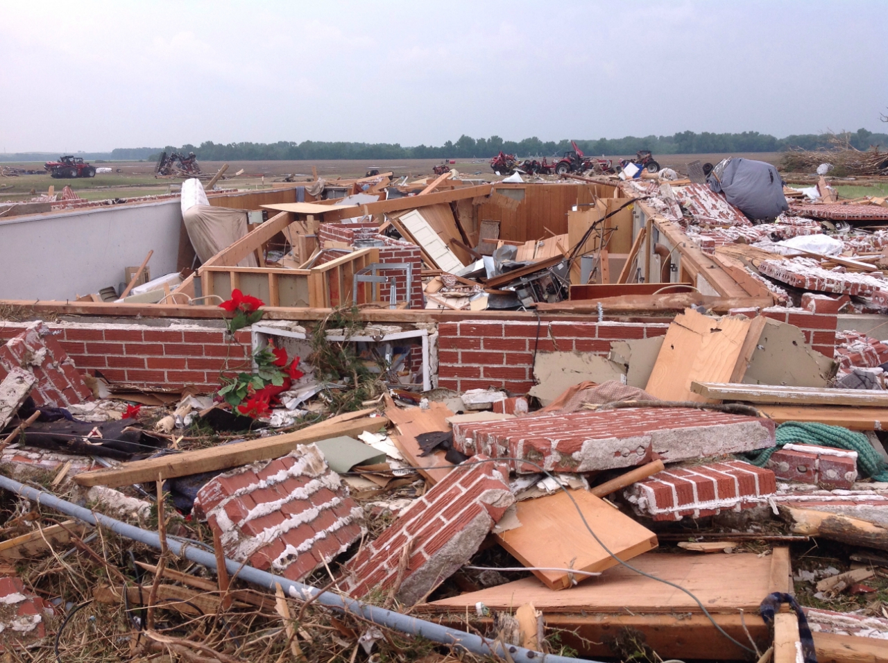 Wednesday, May 25th, 2016 Long Track Tornado Hits North Central Kansas